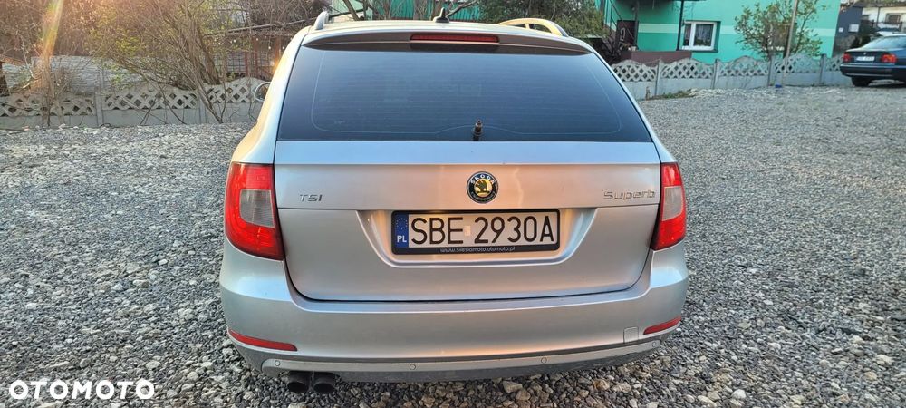 Skoda Superb 1.8 TSI FAMILY - 6