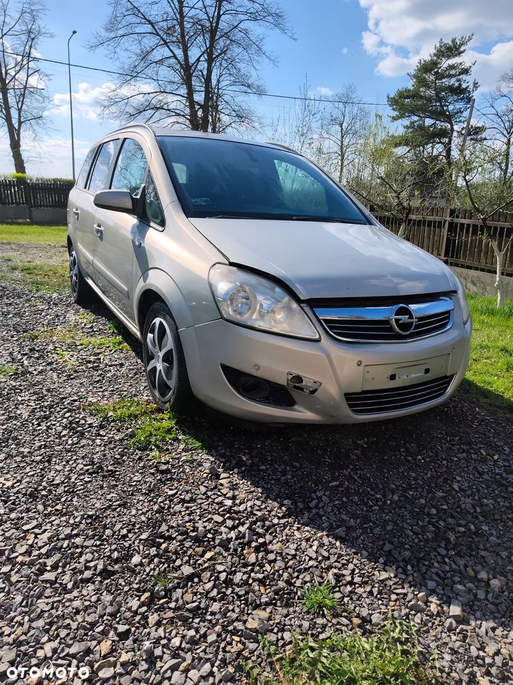 Opel Zafira 1.7 CDTI - 18