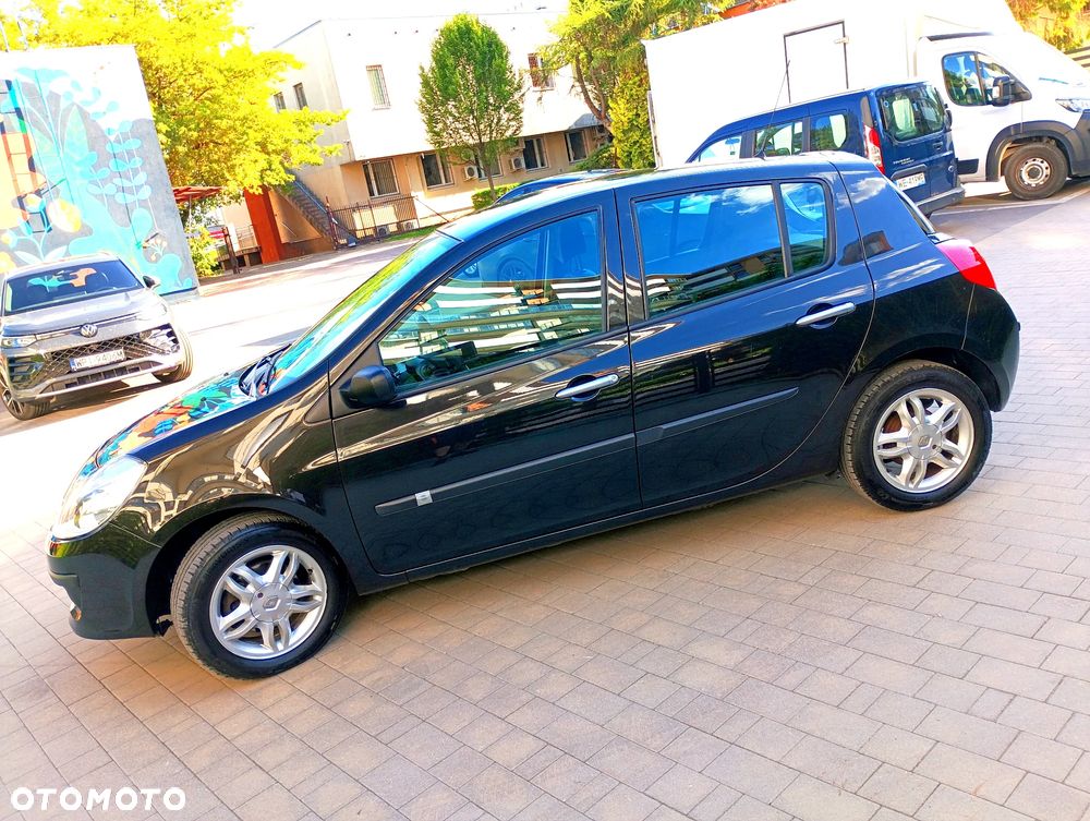Renault Clio 1.2 16V Extreme - 5