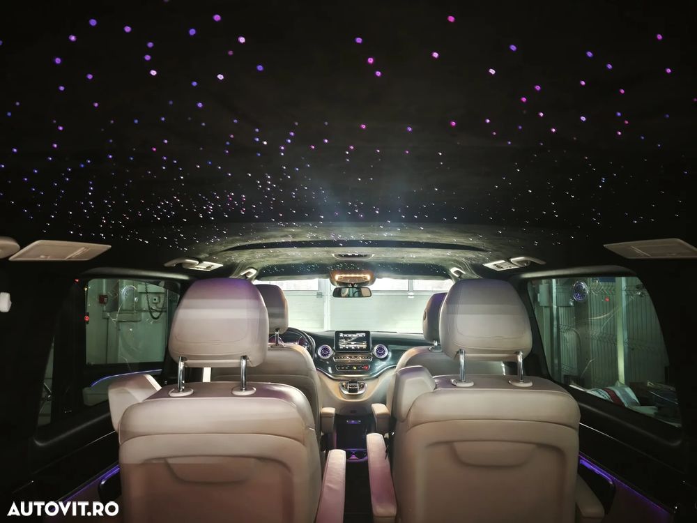 Mercedes-Benz V 300 d Extralang 4Matic 9G-TRONIC Exclusive - 28