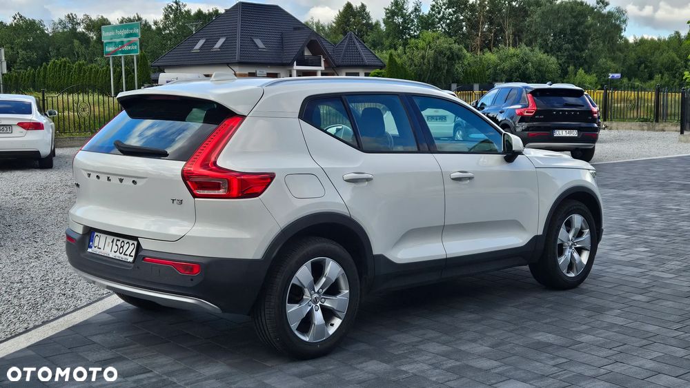 Volvo XC 40 - 4
