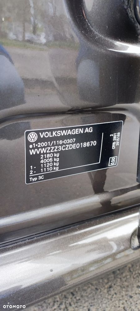 Volkswagen Passat Variant 2.0 TDI BlueMotion Technology Highline - 37