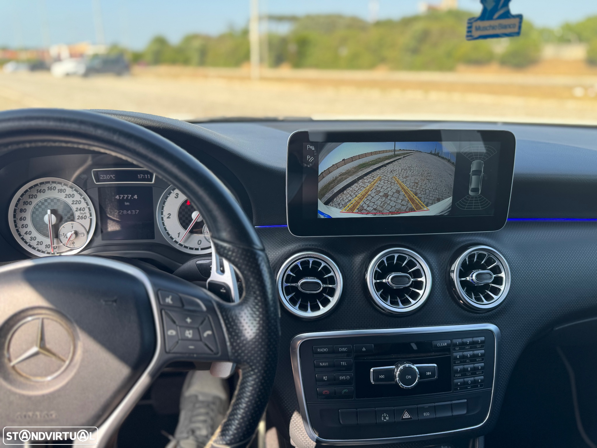 Mercedes-Benz A 180 CDI (BlueEFFICIENCY) 7G-DCT AMG Sport - 9