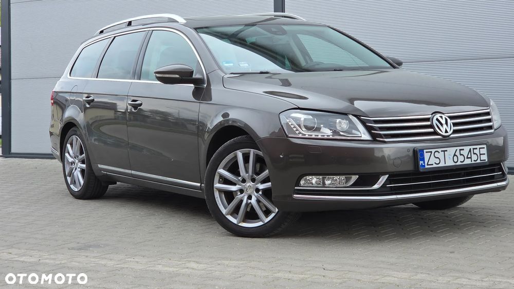 Volkswagen Passat Variant 2.0 TDI 4Motion DSG BlueMotion Tech Highline - 12
