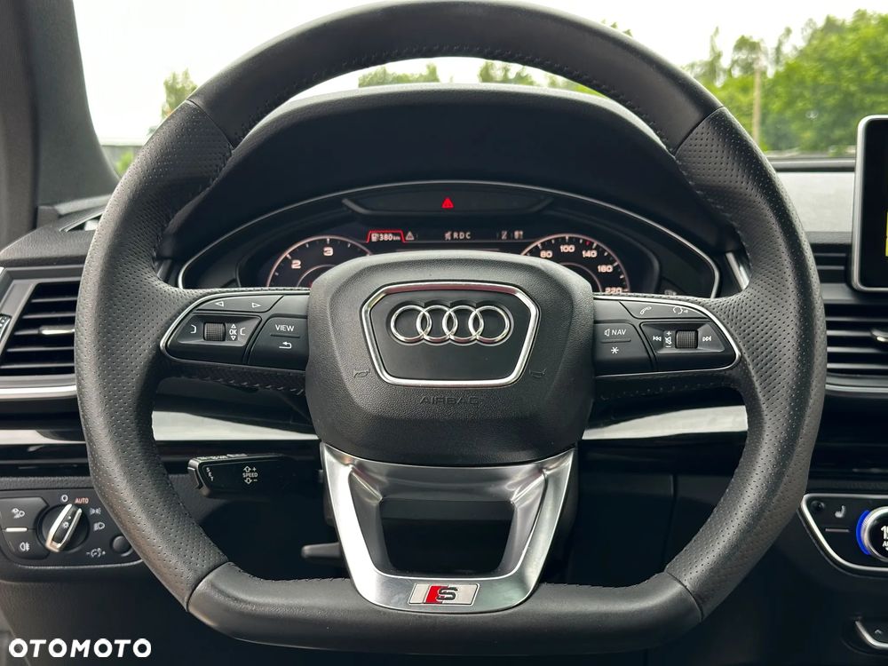 Audi Q5 40 TDI Quattro S tronic design - 30