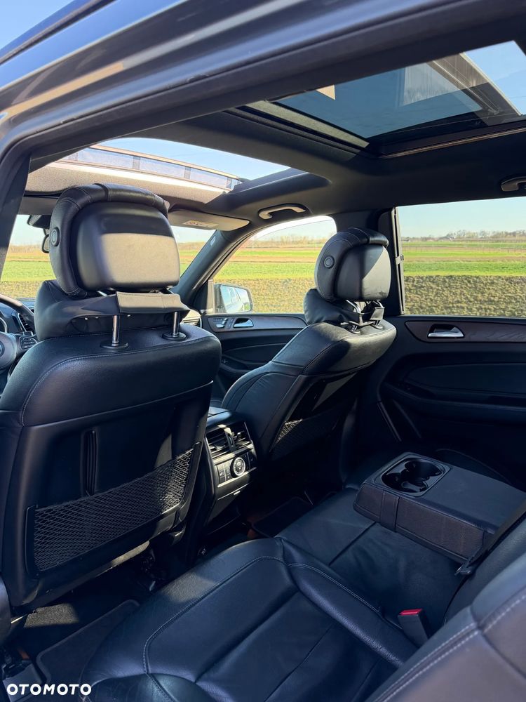 Mercedes-Benz GLS - 3