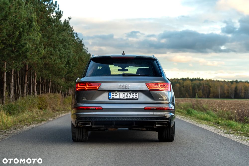 Audi Q7 50 TDI Quattro Tiptronic - 4