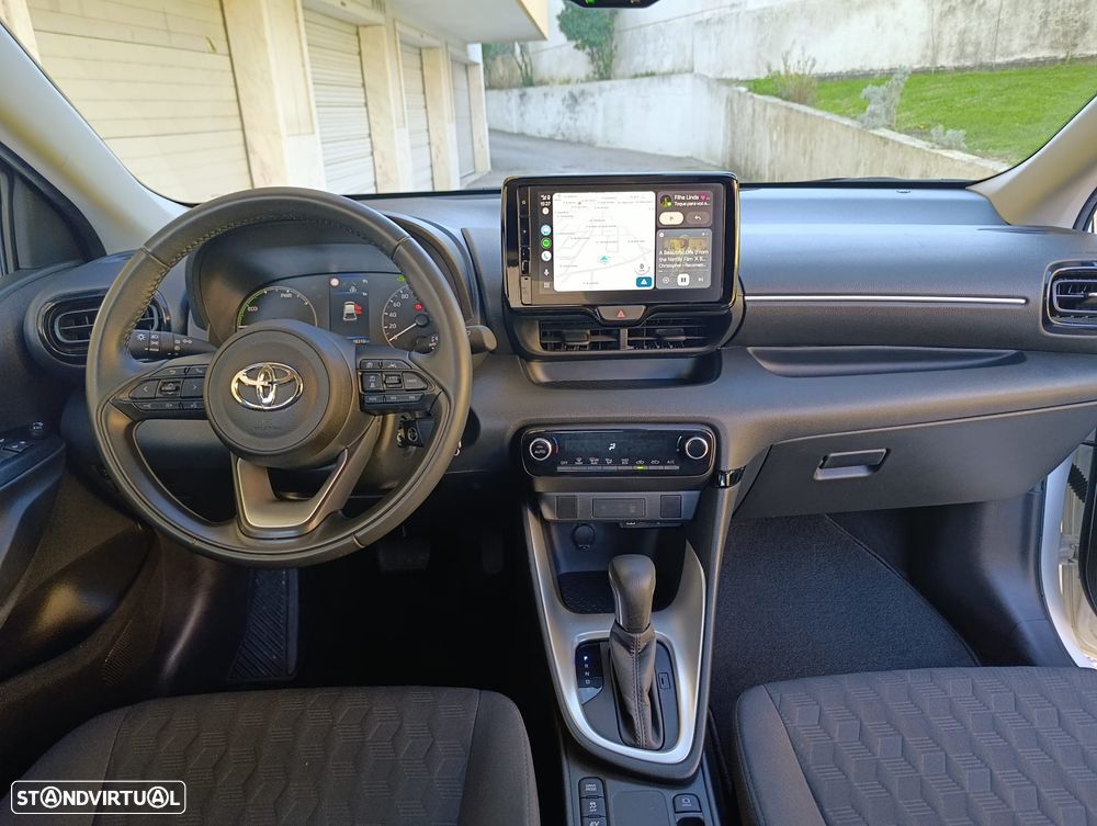Toyota Yaris 1.5 HDF Comfort Plus - 13