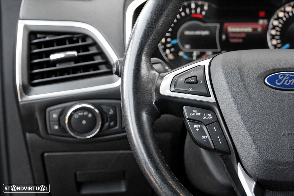 Ford Edge 2.0 TDCi Sport - 23