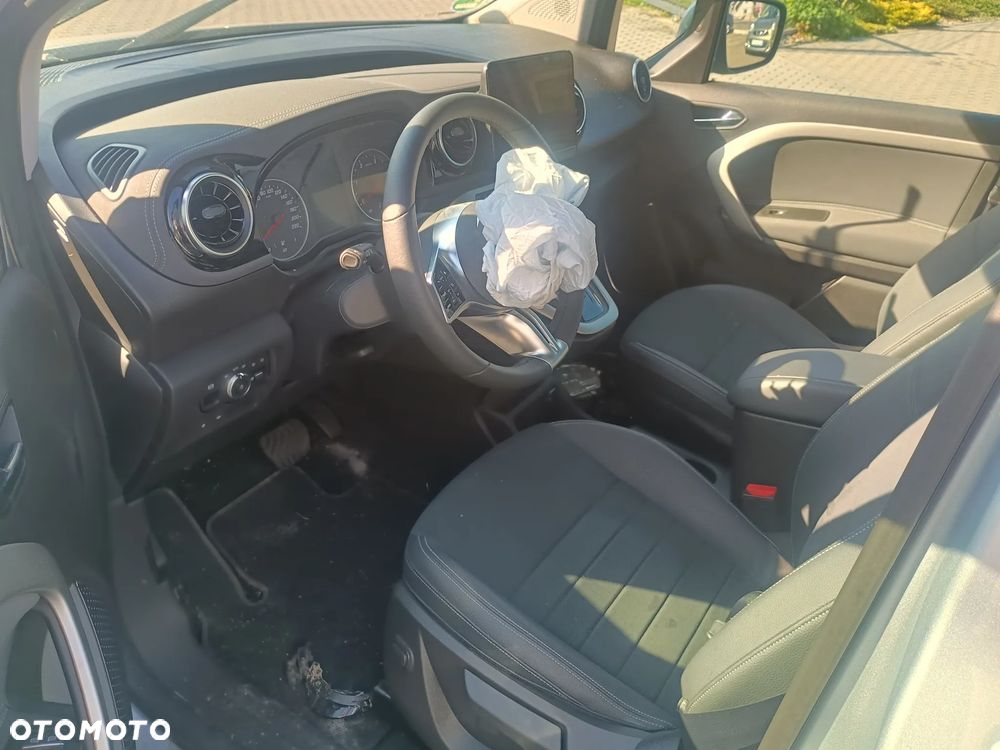 Mercedes-Benz Klasa T 180 d Automatik Progressive - 6