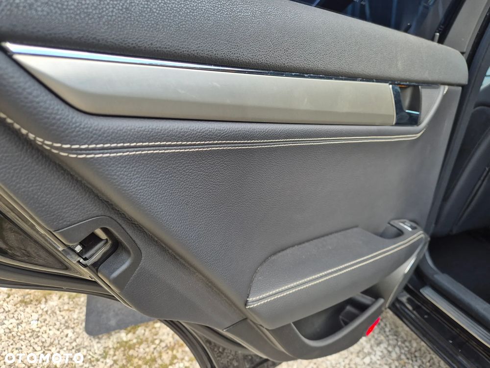 Mercedes-Benz Klasa C 180 Kompressor Automatik BlueEFFICIENCY Avantgarde - 14