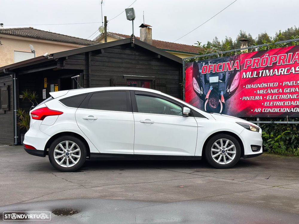 Ford Focus 1.0 EcoBoost Active - 9