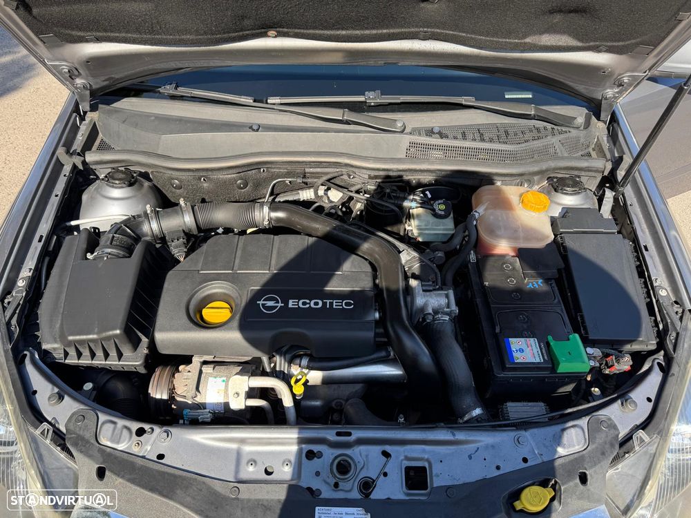 Opel Astra 1.7 CDTi Cosmo M6 - 8