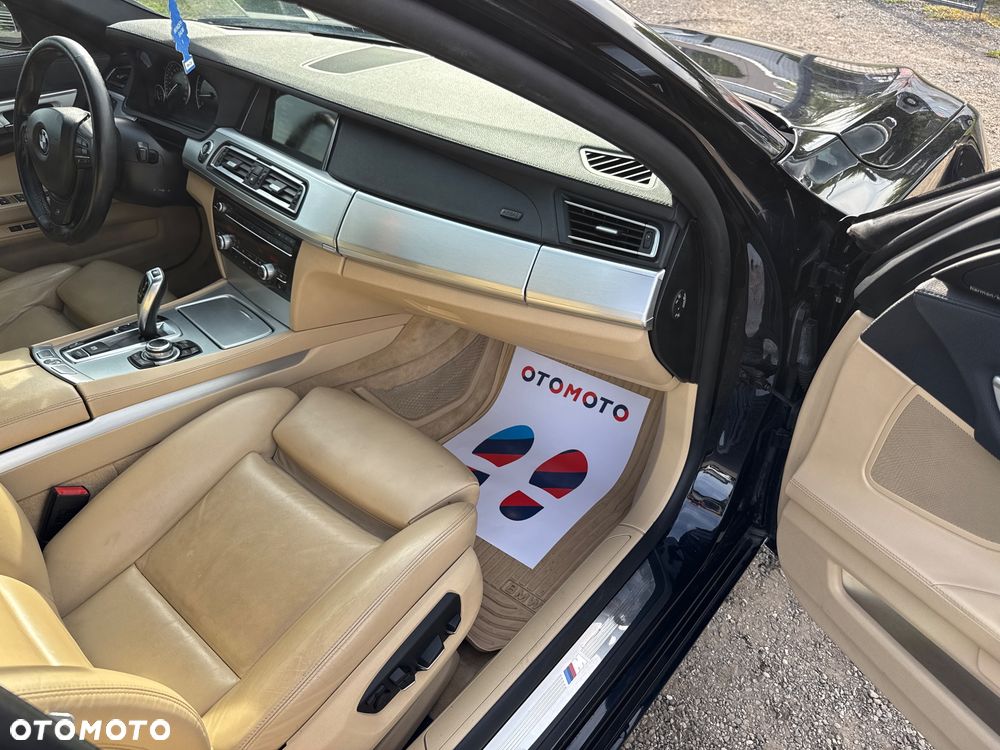 BMW Seria 7 730d - 22