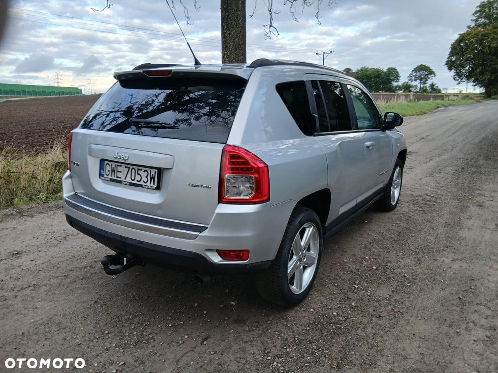 Jeep Compass - 2
