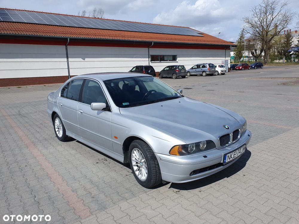 BMW Seria 5 - 1