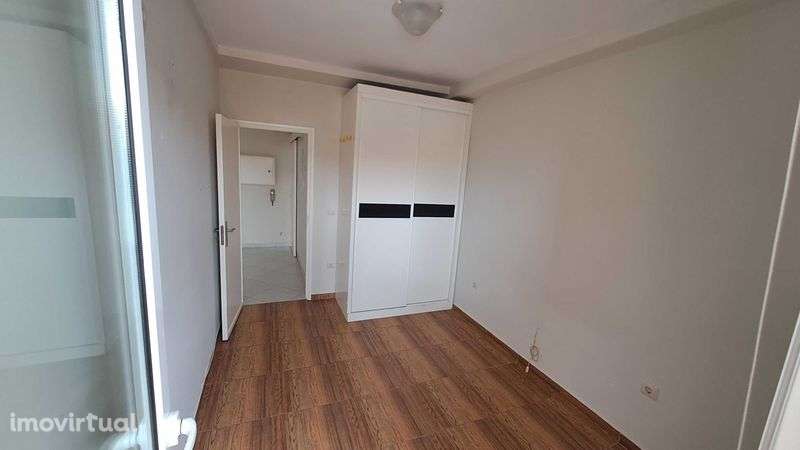 Apartamento T1+1 na Póvoa de Varzim (junto ao mar) - Grande imagem: 5/12