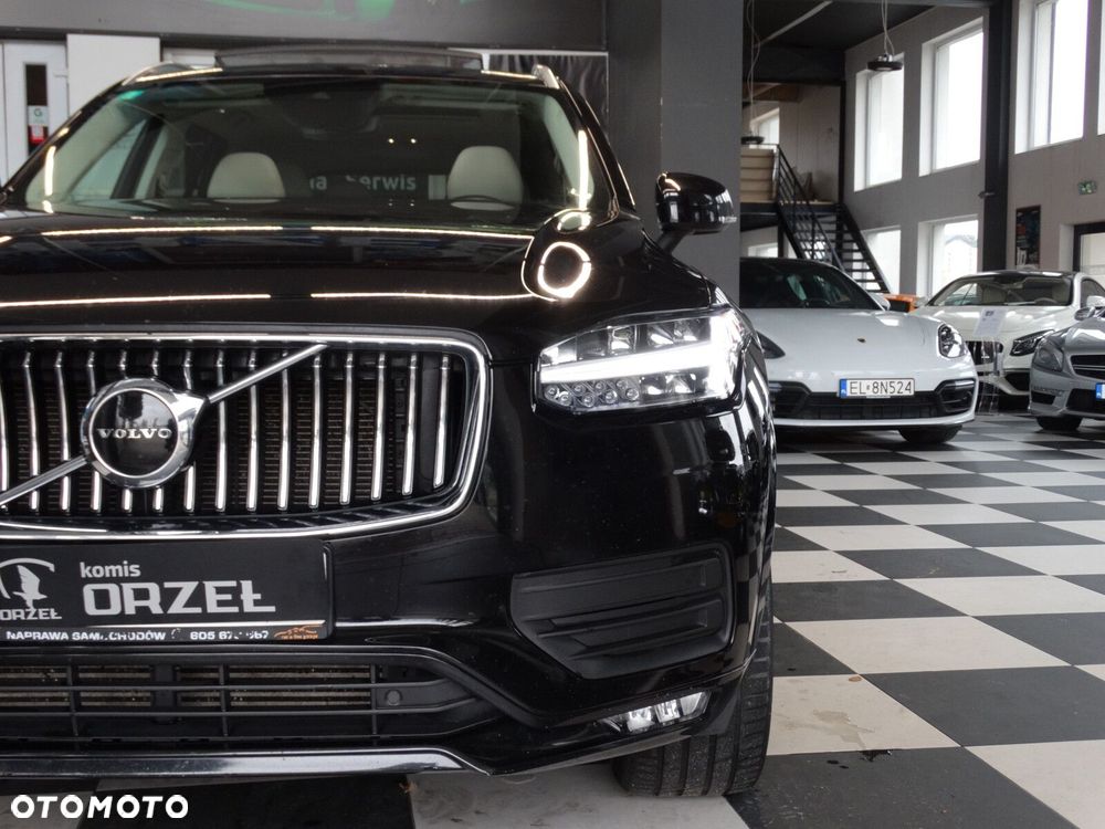 Volvo XC 90 - 35