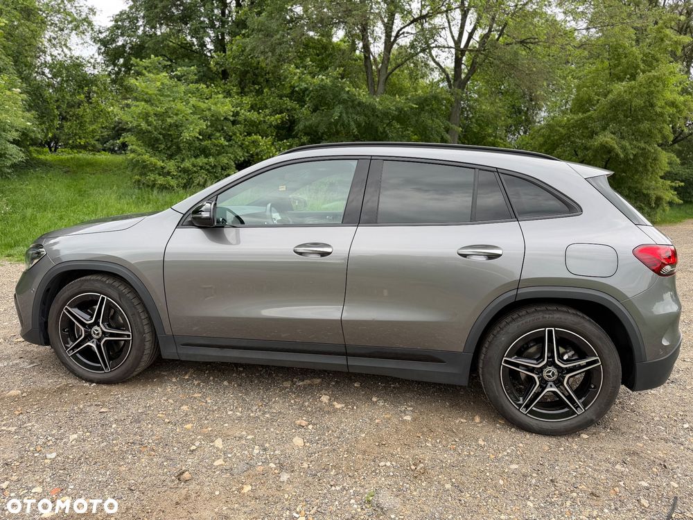 Mercedes-Benz GLA 200 AMG Line - 24