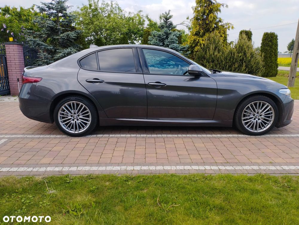 Alfa Romeo Giulia 2.0 Turbo Sprint - 8