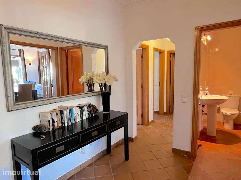 Moradia T2, em banda, dentro do Praia d'el Rey Beach & Golf Resort - Grande imagem: 4/20