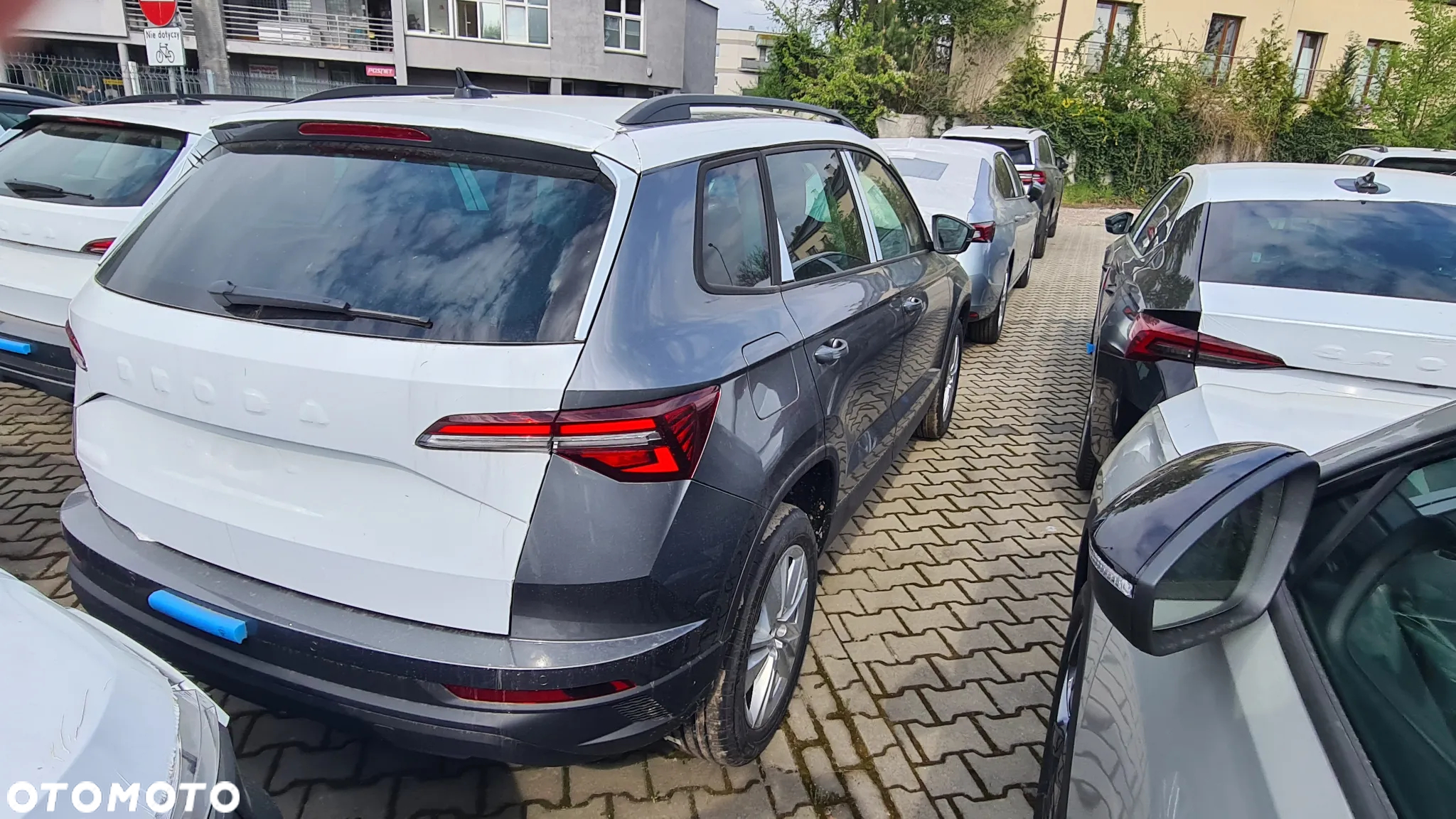 Skoda Karoq 1.5 TSI ACT Edition 130 DSG - 3