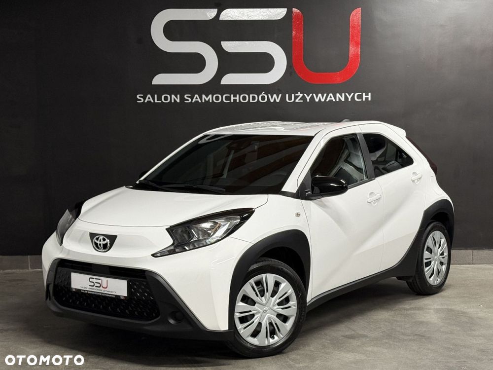 Toyota Aygo X 1.0 VVT-i X-play - 3