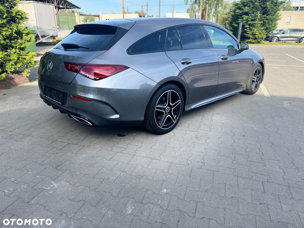 Mercedes-Benz CLA 180 AMG Line 7G-DCT - 4