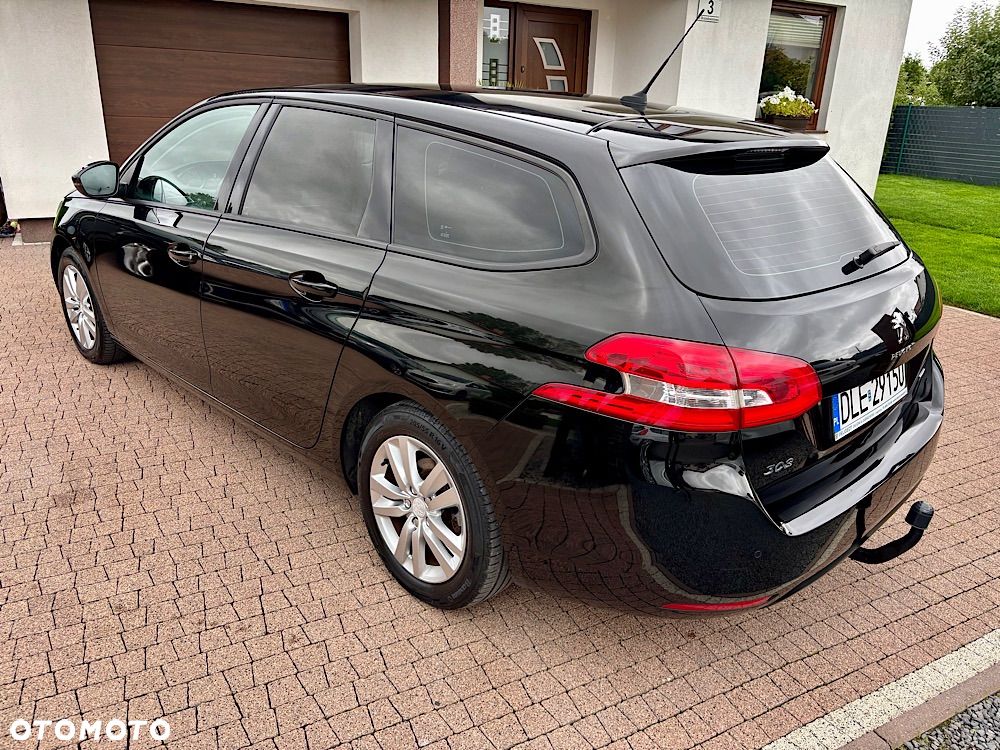Peugeot 308 1.6 e-HDi Allure S&S - 10