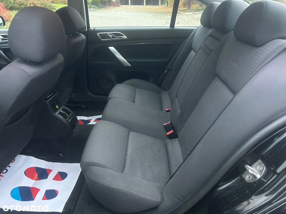 Skoda Superb 1.8 Turbo Elegance - 10