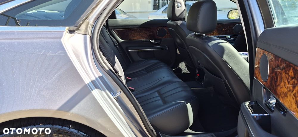 Jaguar XJ 3.0 V6 S Luxury - 12