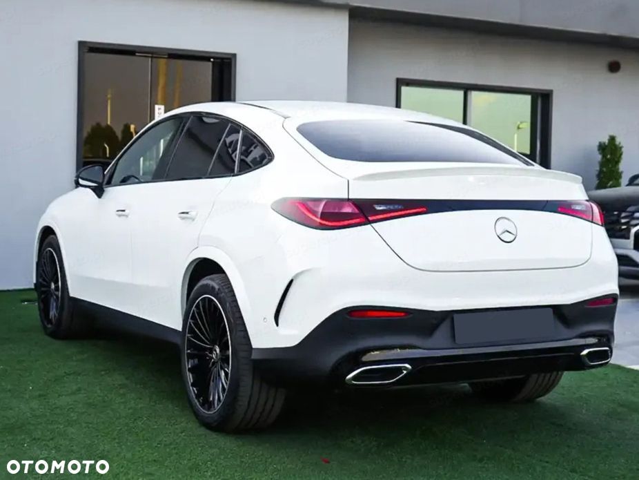 Mercedes-Benz GLC 300 mHEV 4-Matic AMG Line - 4