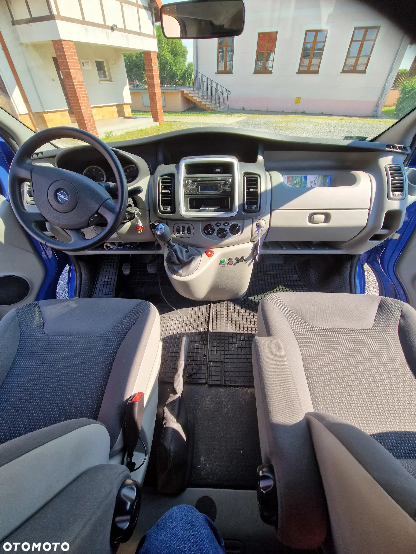 Opel Vivaro L2H1 2.9t Edition - 14