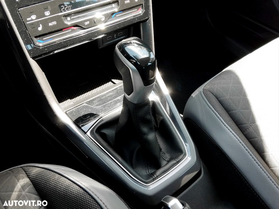 Volkswagen T-Cross 1.0 TSI DSG Style - 15