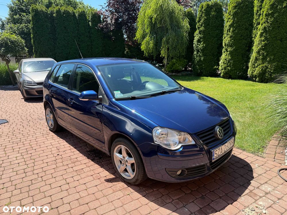 Volkswagen Polo - 1