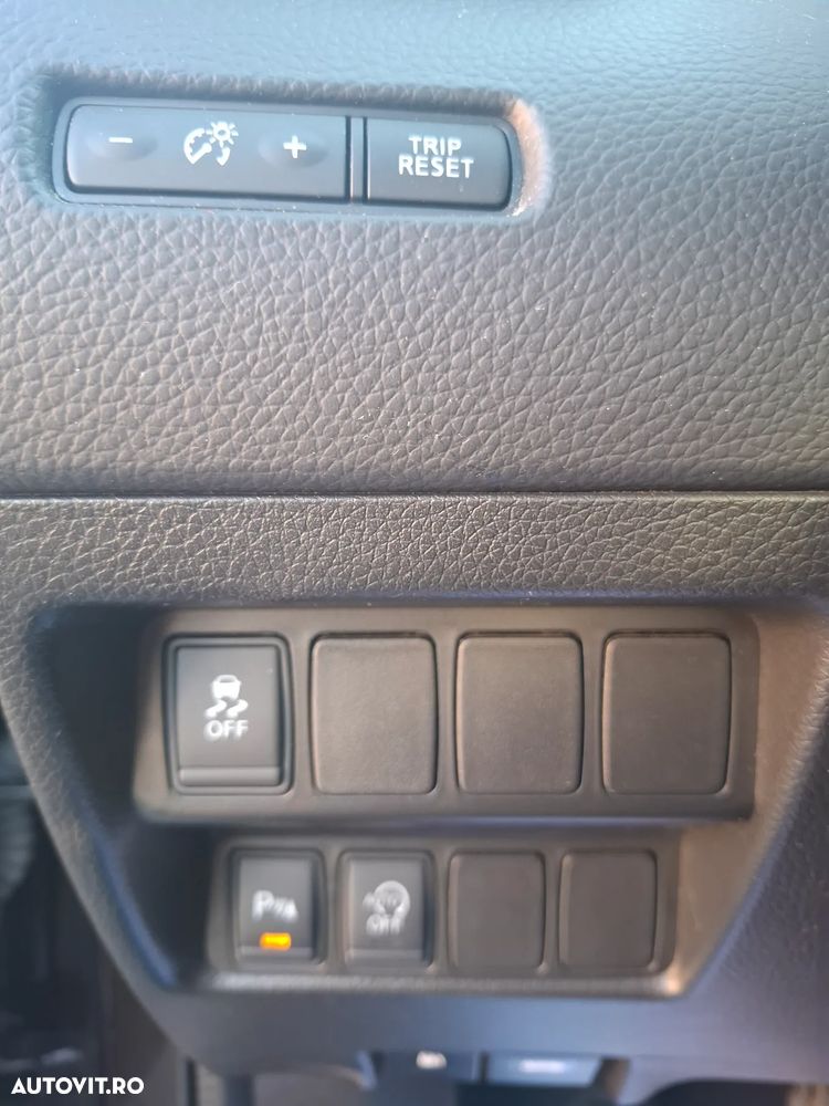 Nissan Qashqai 1.6 DCI Start/Stop Tekna - 20