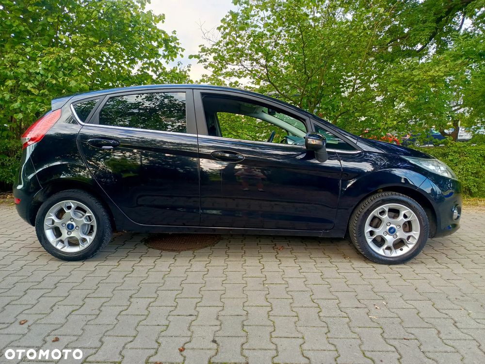 Ford Fiesta 1.25 Ambiente - 12