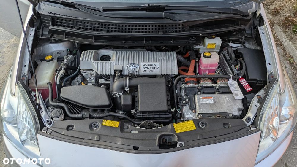 Toyota Prius - 13
