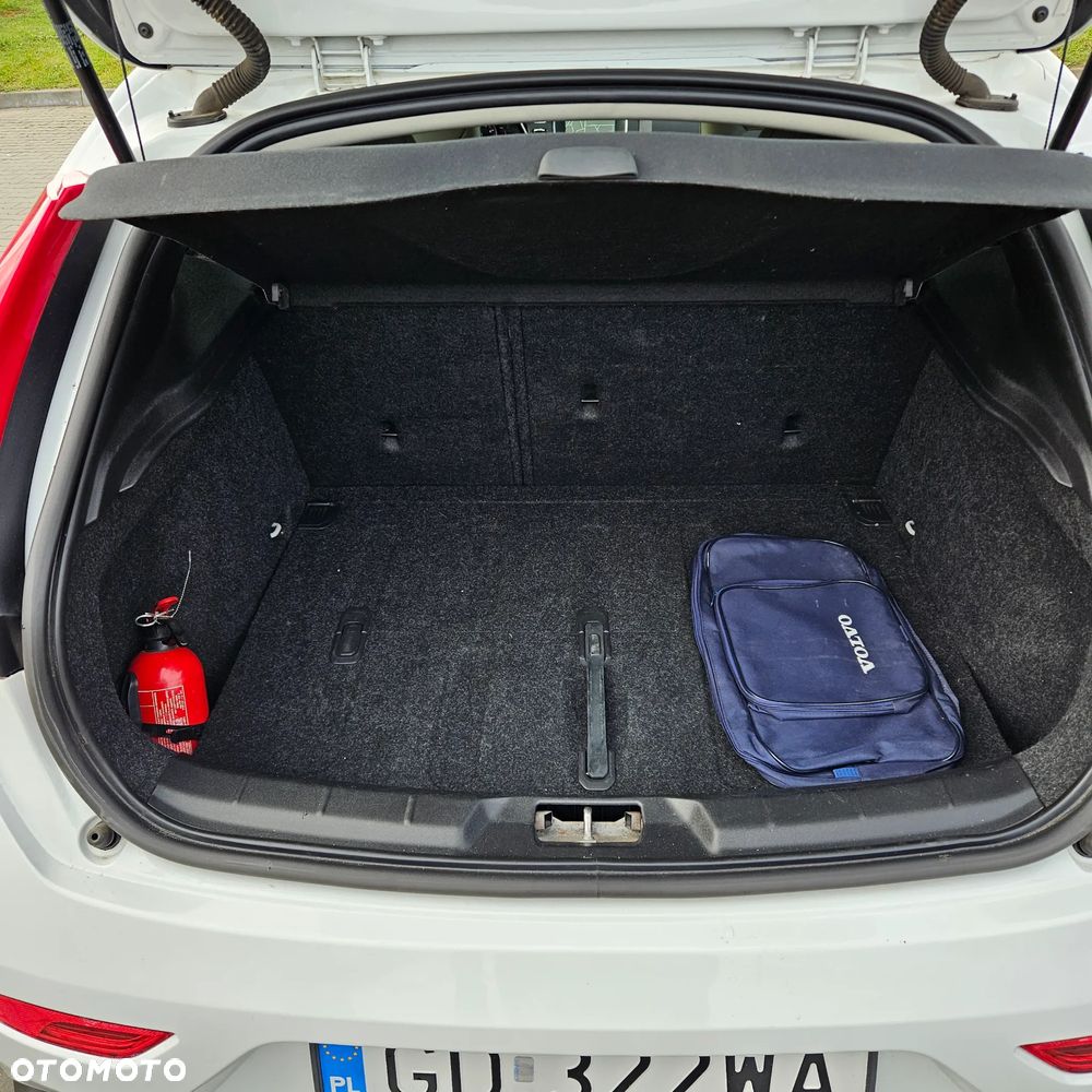 Volvo V40 T5 Drive-E Summum - 17