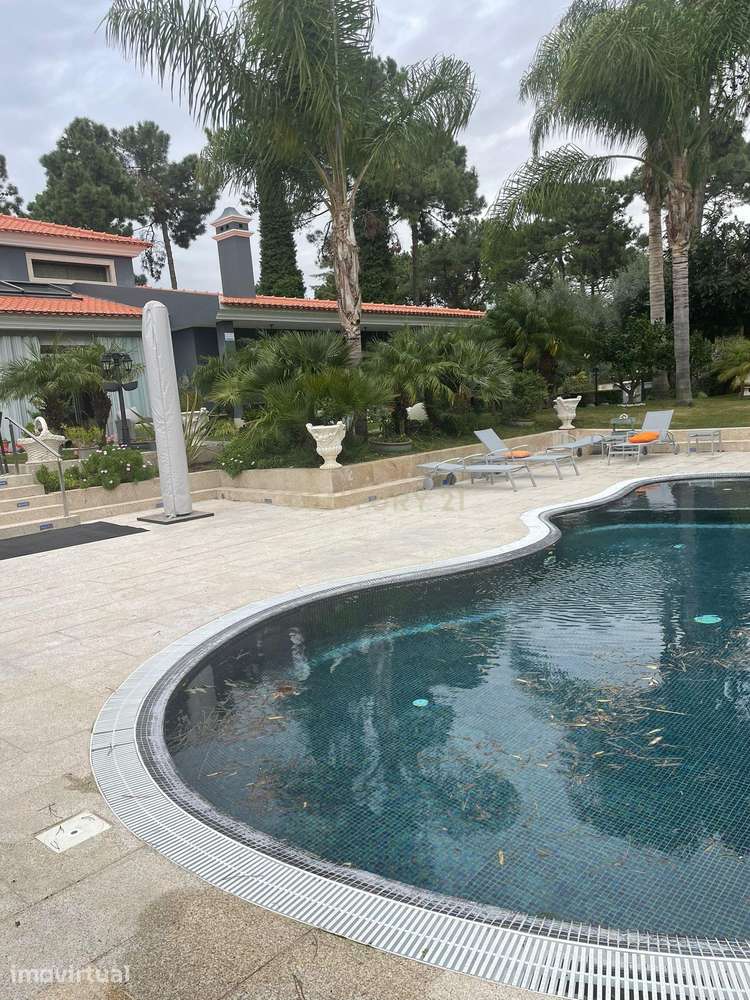 Moradia Exclusiva T4 na Prestigiada Herdade da Aroeira - Grande imagem: 2/10