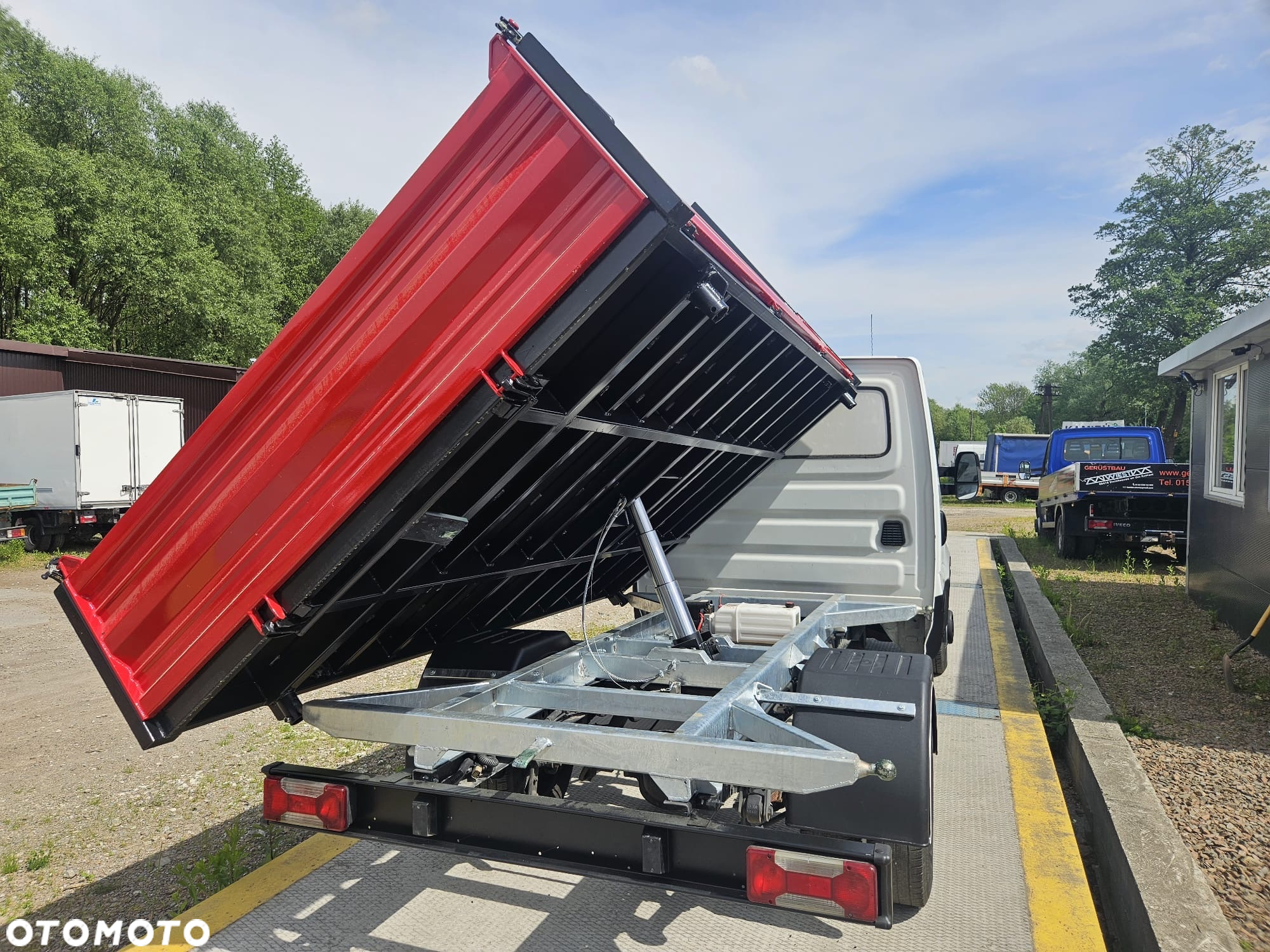 Iveco Daily 35C13 - 25