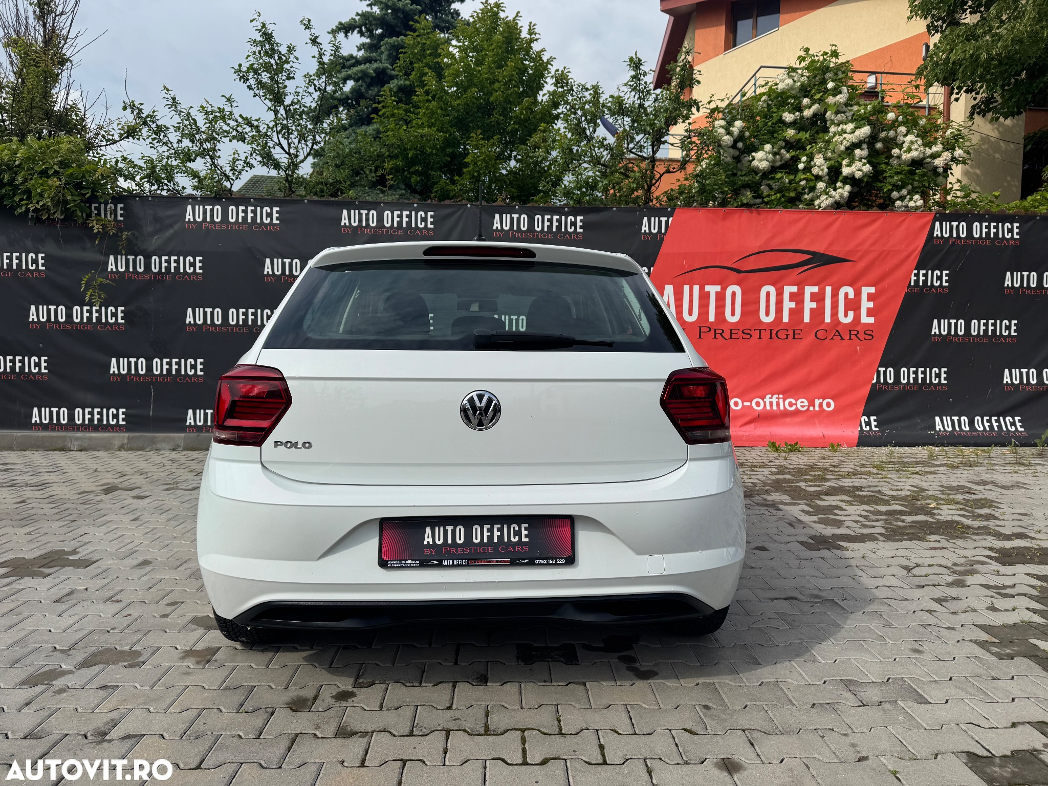 Volkswagen Polo 1.0 Trendline - 2