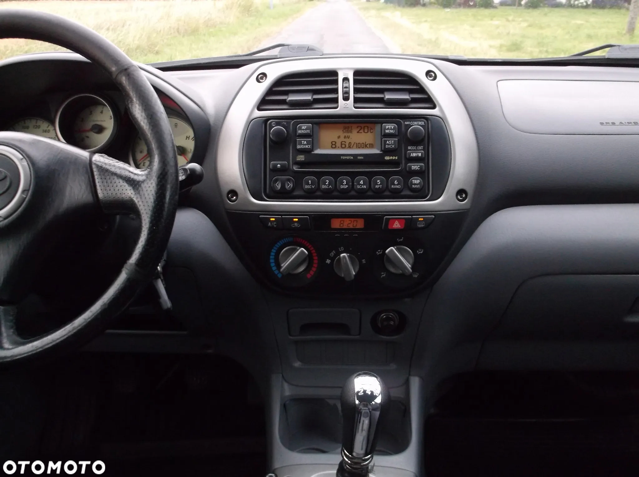 Toyota RAV4 2.0 D-4D 4x4 - 13