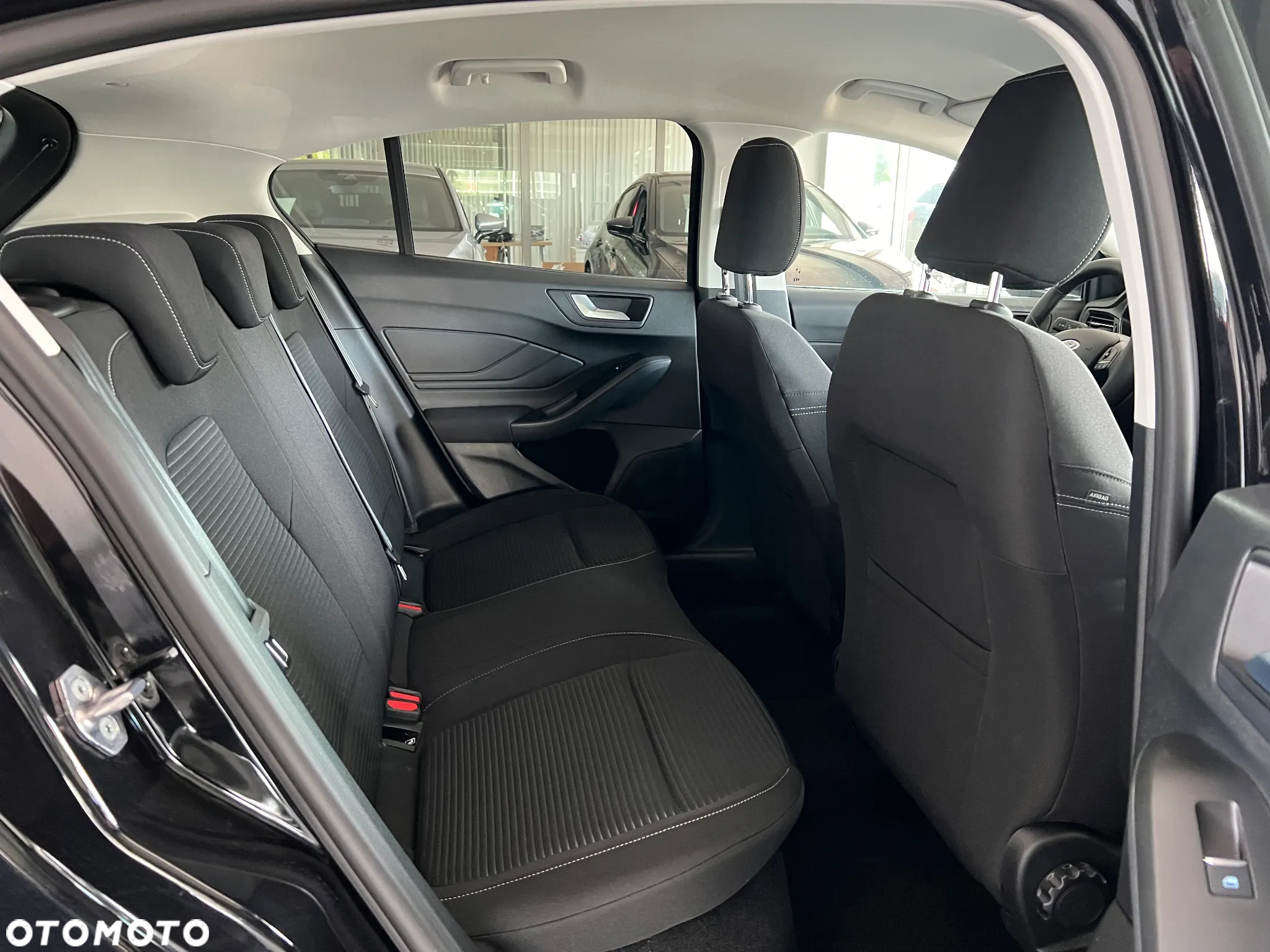 Ford Focus 1.0 EcoBoost Titanium - 35