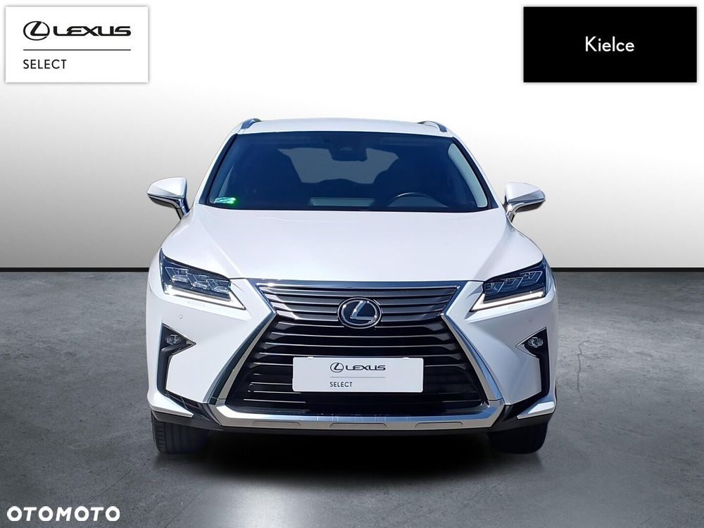 Lexus RX - 9