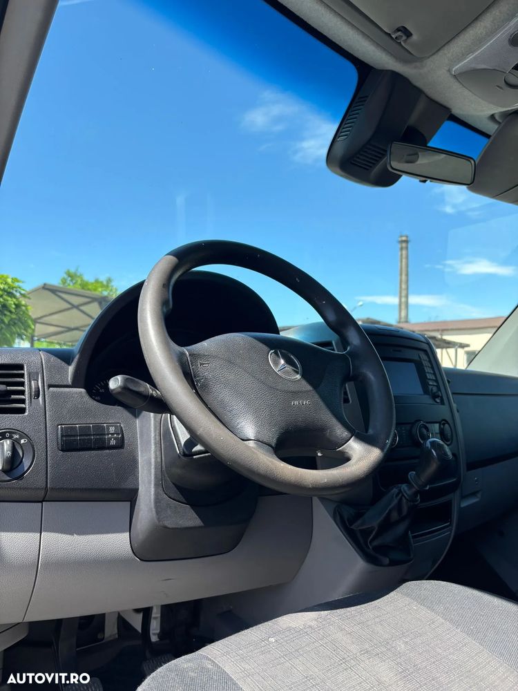 Mercedes-Benz Sprinter (BlueTec) 906.213 - 5