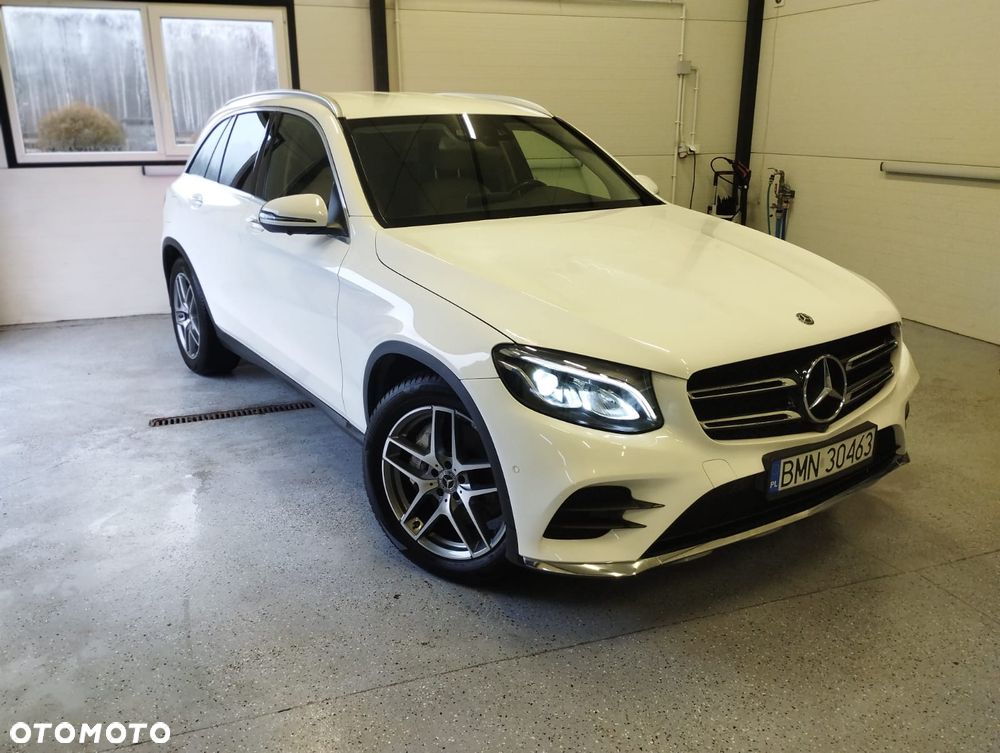 Mercedes-Benz GLC - 1