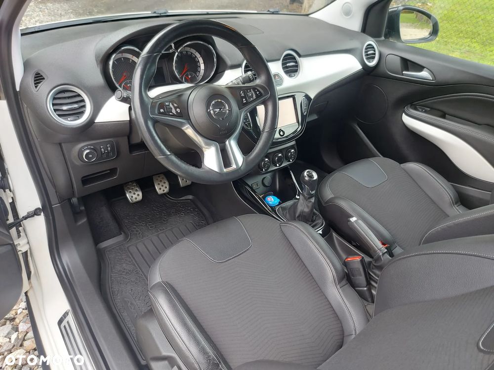 Opel Adam 1.4 Rocks - 11