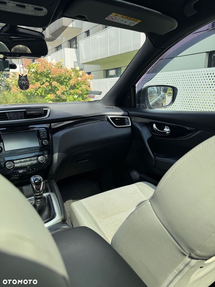 Nissan Qashqai - 11