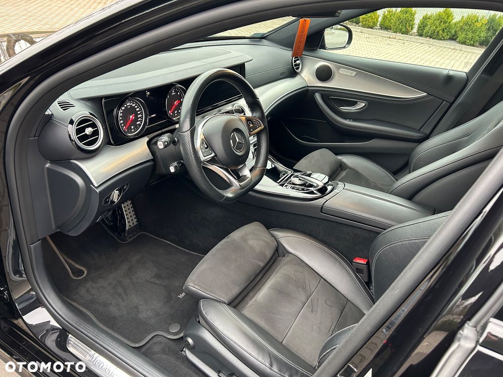 Mercedes-Benz Klasa E 220 d 9G-TRONIC AMG Line - 19